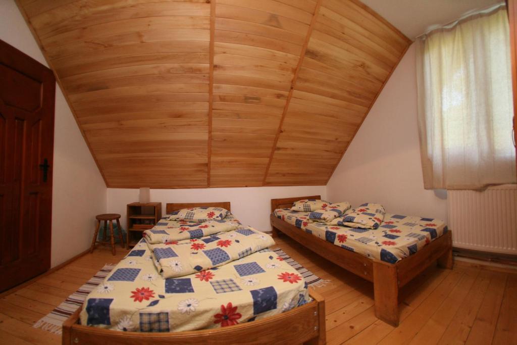ホテルVila Sucu Poiana Mărului 部屋 写真